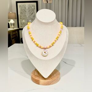AKIRA YELLOW NECKLACE